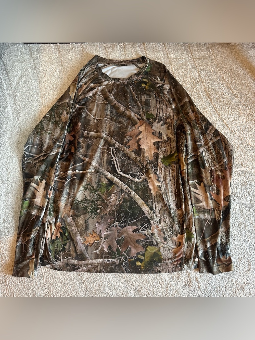 Cabela’s Men’s Long Sleeve Camouflage Realtree T Shirt